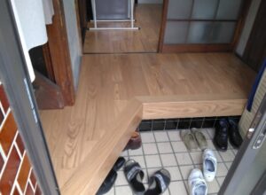 【②玄関】船橋市◆たくさん収納でき作業のしやすいキッチンリフォームと玄関をキレイに