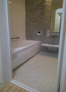 船橋市◆2世帯住居のためお風呂を1つ増やしました