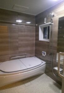 船橋市◆安全性・デザイン性を考慮しながら浴室・トイレをリフォームしました